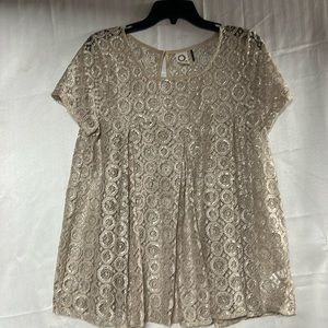 Anthro Akemi + Kin Large beautiful sheer shirt